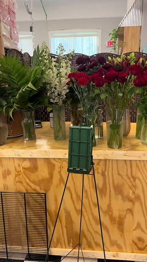 Funeral Standing Spray with Red Roses #casketspray #funeralflowers #roses #flowers #funeral #redroses #whiteflowers #sympathyflowers #florist #funeralhome #coffinspray #bouquet #floristry #floralarrangement #funeralservice #art #blackroses #birthday #extraordinary #gifts #design #custom #weddingmaintable #spectacular #freshflowers #funeralflowerarrangement #floralservice #chicagoflorist #chicagoflowers #oakparkil #oakparkflorist #smallbusiness #womanpower #followback @LA Flower Boutique