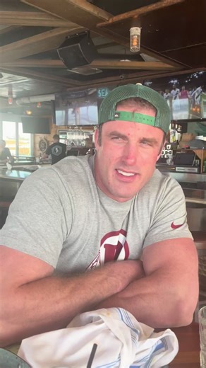 #feet #footmodel #malefeet #mensphysique #socks #worship #pied #classy #jocks #alphamale #spicy