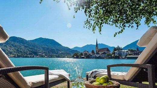 🌺 Aus-SPA-nnen: Althoff Seehotel Überfahrt***** , Tegernsee 🌺 3.000 qm goßer Luxus SPA-Bereich, am Privatstrand mit direktem Zugang zum Tegernsee. 👉 http://bit.ly/2ngaa3c | TUI