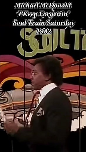 Michael McDonald , “I Keep Forgettin” Soul Train Saturday