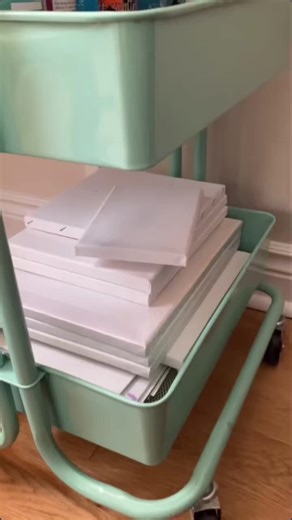 Falling raindrops technique step-by-step! 💓💧🌈 when it rains, look for rainbows 🤗 wait till the end to see full effect! #tiktokartist