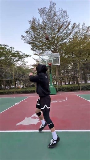 Let me show you all a simple shot#Basketball