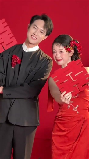 Chinese Romantic Ceiling: A Glimpse into Engagement Photos' Hidden Charm