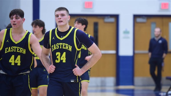 Eastern York's Wamsley reaches 1,000 points but Knights miss final shot to West York