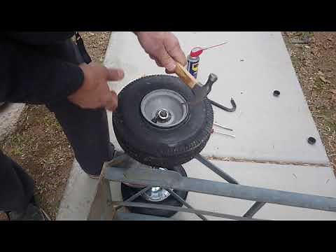 How to remove the dolly tire