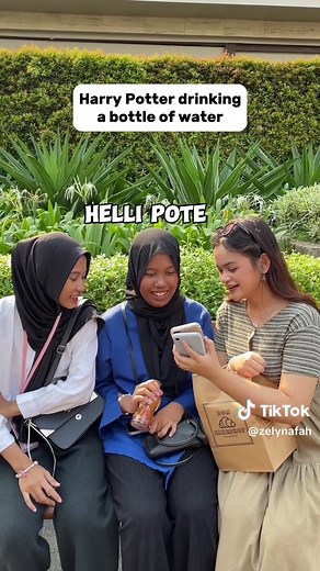 British Cockney Accent Explained | Harry Potter Influence