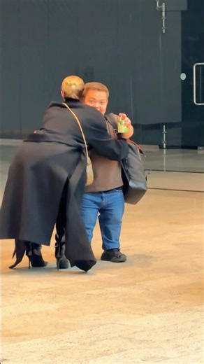 Така мила дівчинка 🤭 Підтримай ❤️ ‪@lilvi‬