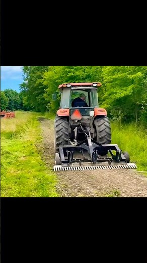 Grass Taking Over Your Gravel Drive? Do THIS #graveldriveway #tractorwork #landmanagement