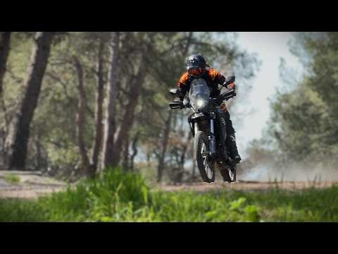 Moto in Action S-10 E-20 RIEJU 307 Rally & VOGE SR-2 Adv #testride #motorcycle #review