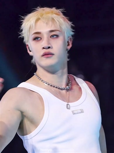 Bangchan y su hombro: Un vistazo emotivo