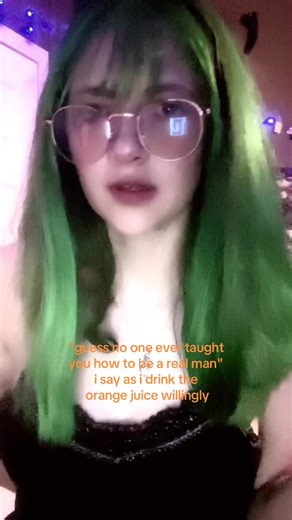 errortheweirdo (@errortheweirdo)’s videos with som original - hel 🎀