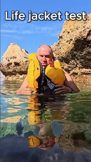 Life jacket test #BoatingSafety #LifeJacketTest #FishingChannel #BargainBoatBits