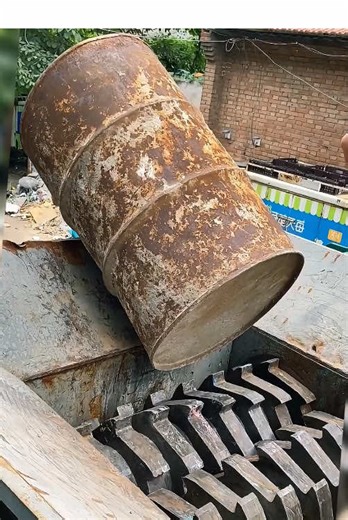 Exploring Oddly Satisfying Videos with Shredder Machines