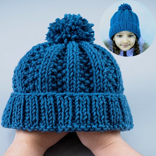 A simple knitting hat - even a beginner can handle it! | Miarti - Crochet and Knitting