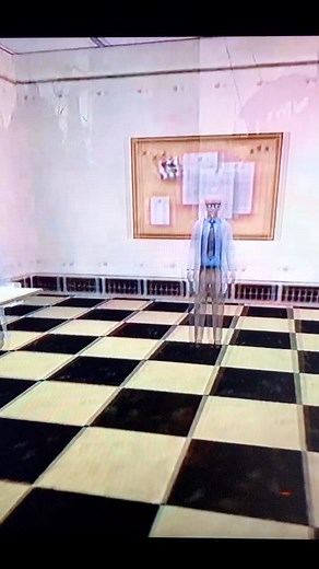 Discovering Hidden Easter Eggs in Half Life Games!