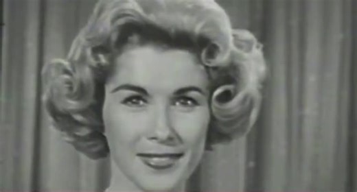 #1950s #vintagehair #perm #vintagead #glamour