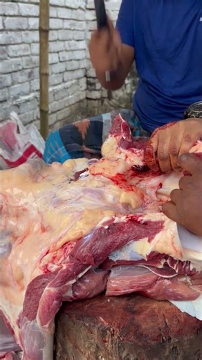 Nicely processing villages meat #reels #meatmarket #meat #shortvideo #food #sheepmeat #meatlover