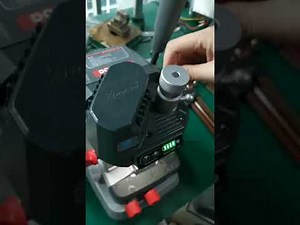 Xhorse Dolphin XP 007 disassemble and check the battery - xhorsestore.co.uk