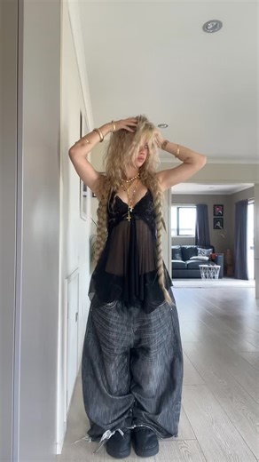 Georgia Mowat 🪴 on Instagram: "Another fit compilation since everyone loved the last one #haircut #hair #outfit #outfits"