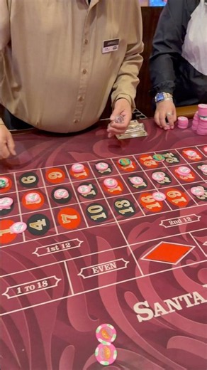 Playing 4 Numbers With Quarters on the Roulette Table Might Be the Move 🎯🪙