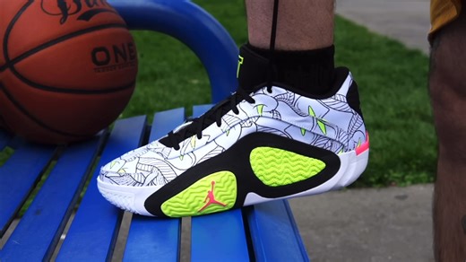 实战测评｜Jordan Tatum 2代 塔图姆 JT2 獭兔2代实战篮球鞋｜Weartester