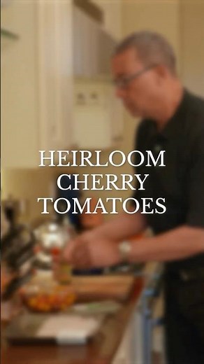 Heirloom tomatoes are total flavor bombs 🍅