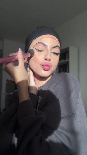 I dont like makeup 😒