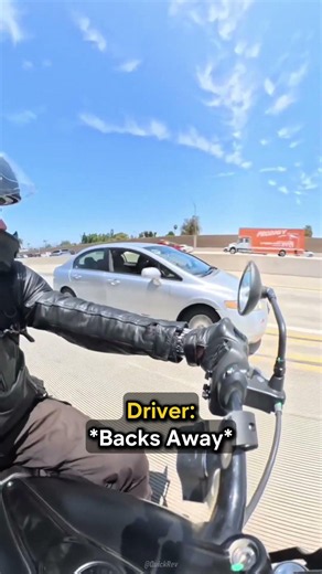 Biker Teaches Reckless Driver A Lesson (Credit: @brandnewbrandon on IG) #usa