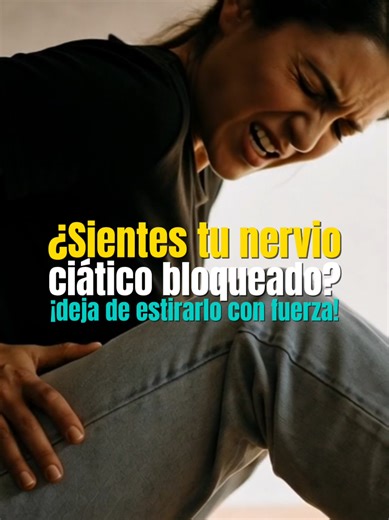 Ejercicio para ciática: Descompresión por rotación controlada. La clave no es el movimiento fuerte, sino la biomecánica controlada. ☝🏼✅️ . . . #ejercicios #cuerpohumano #ciatica #cuerposano #nerviociático