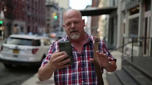 165K views · 2.4K reactions | They say distance makes the heart grow fonder! Rick heads out of town in search for some incredible deals on tomorrow’s back-to-back episodes of #PawnStars! Be sure to watch, starting at 9/8c, only on The HISTORY Channel. | Pawn Stars on History | Facebook