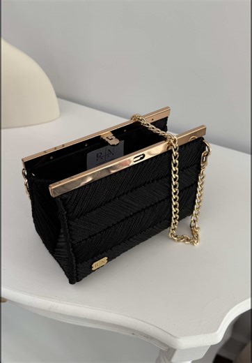 Handmade Canvas Bag Creation with Personality