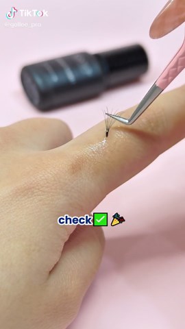 #lashartisttips #eyelashtutorial #eyelashart #lashartist #eyelashartist #volumelashes #lashes #eyelashestutorial #lashadhesive #gollee #eyelashtech #lashsalon #lashtraining #lashtech