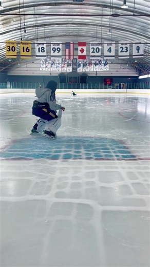 First time on the ice with my new pads #bauer #hockey #hockeygoalie