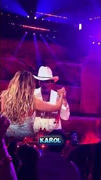 Karol G surprises her audience at her concert with Bruno Mars #karolg #brunomars #foryoupage