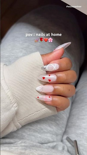 Using gel by essie never been this easy💅🏽🌹❤️🌸 #essie #essiepartner