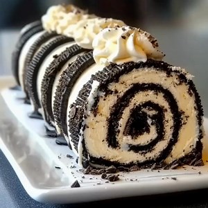 154K views · 499 reactions | Oreo Cream Chocolate Roll Ingredients:...