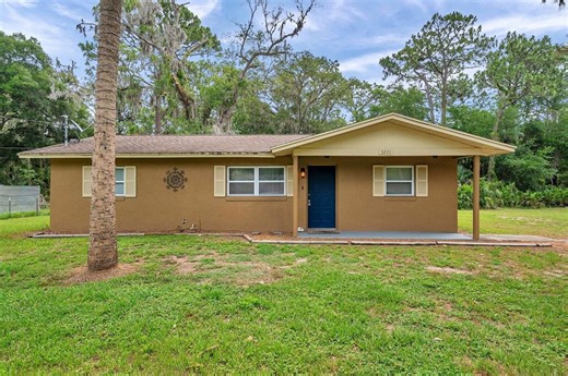 3371 N Bay Ave, Crystal River, FL 34428 - MLS TB8486638 - Coldwell Banker