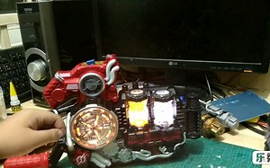 钢铁侠手臂激光发射器和假面骑士build腰带改装演示