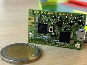 LoRaONE is a Small LoRa IoT Development Board Based on Atmel SAMD21 MCU, Microchip LoRaWAN Module (Crowdfunding) - CNX Software
