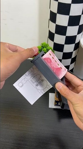 Magic Cash Printing Machine Toy - Fun Money Printer for Tricks & Illusions