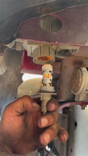 Lasfit T3 LED Turn Signal Install on 1995 Acura Integra | Bright Amber Blinkers!