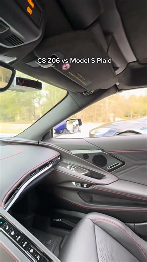 Chevrolet Corvette Z06 vs Model S Plaid