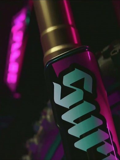 🚀 2025 Surron Light Bee X LIMITED EDITION! 60V 8000W 40AH – Insane Speed & PINK Beast! 🎥 #surron