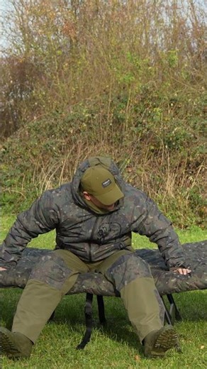 Trakker Levelite ELS-MF Bed System | New | Carp Fishing | Bed System | Memory Foam