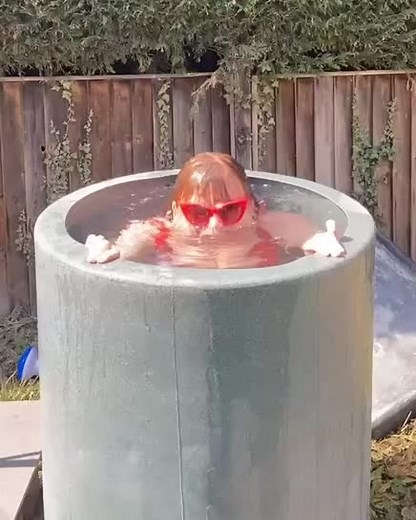 Happy Easter #ChristisRisen #Easter #EasterBonnet