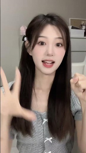 Sweet Hand Gesture Dance 💕👻 | Cute Girl Energy & Viral Douyin Trend