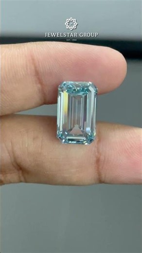 Stunning Emerald Cut Natural Diamond ✨ | Luxury Diamond Showcase by Jewelstar Group