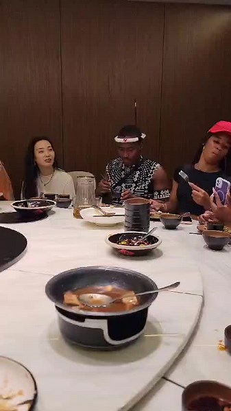 Chinese Rotating Table Buffet