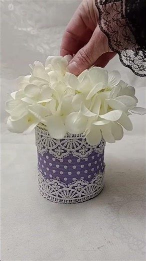 DIY Mother's Day Organizer:💜 Turn a Tin Can into a Shabby Chic Lilac Vase 🌸 #diy #handmade #craft