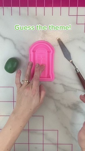 Creative Fondant Tips for Cake Themes